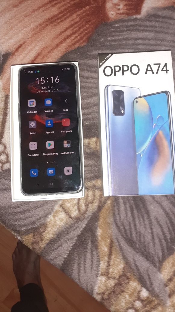 Vind telefon mobil Oppo A74