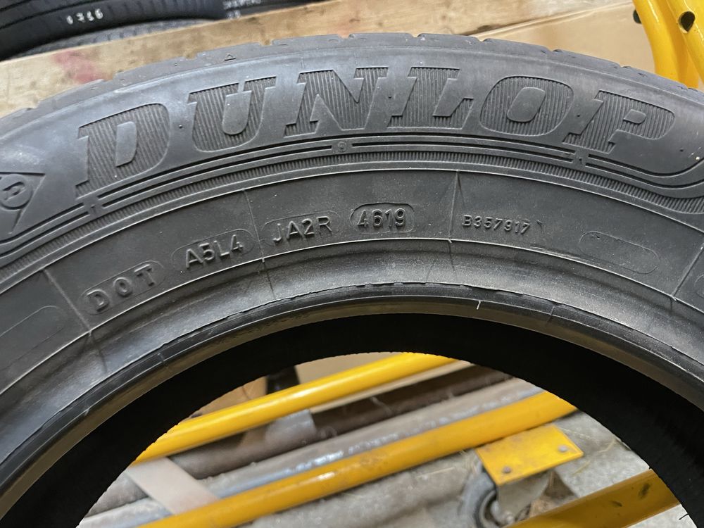 Гуми 195/65/15 Dunlop 2-бр