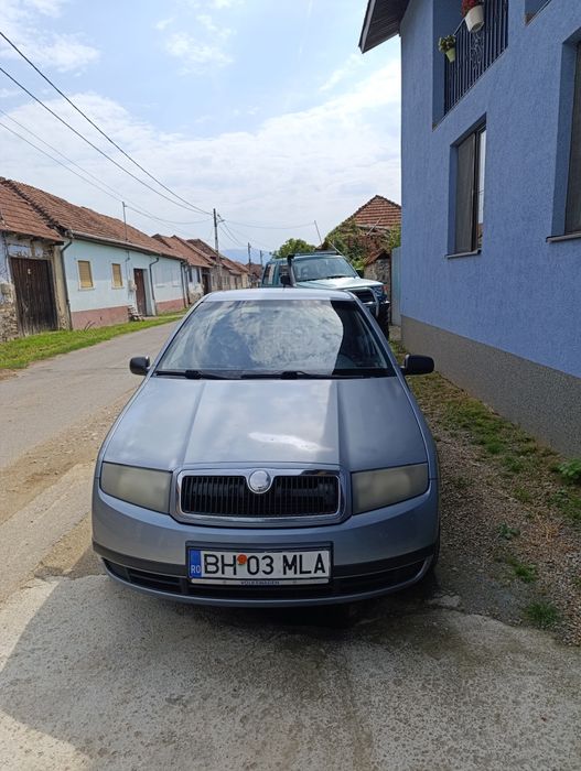 Vând Skoda Fabia