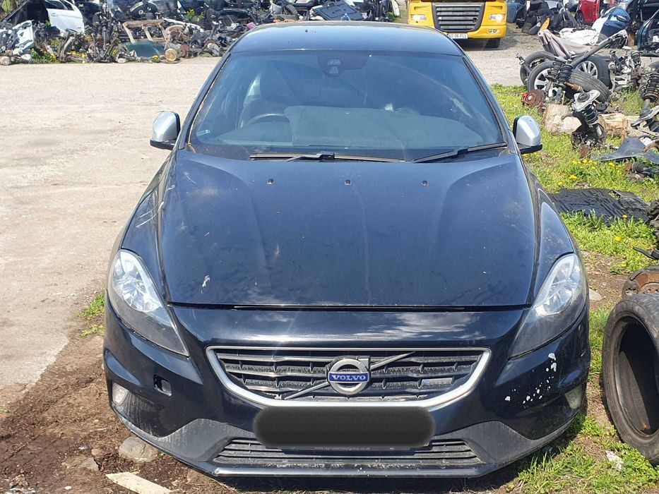 Dezmembrez Volvo V40 R Design 1.6D 2015