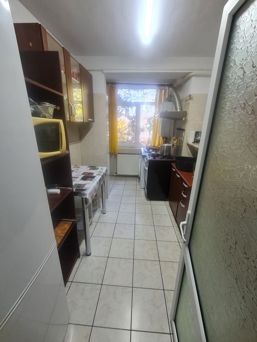 Vind 3camere micro16 etaj2