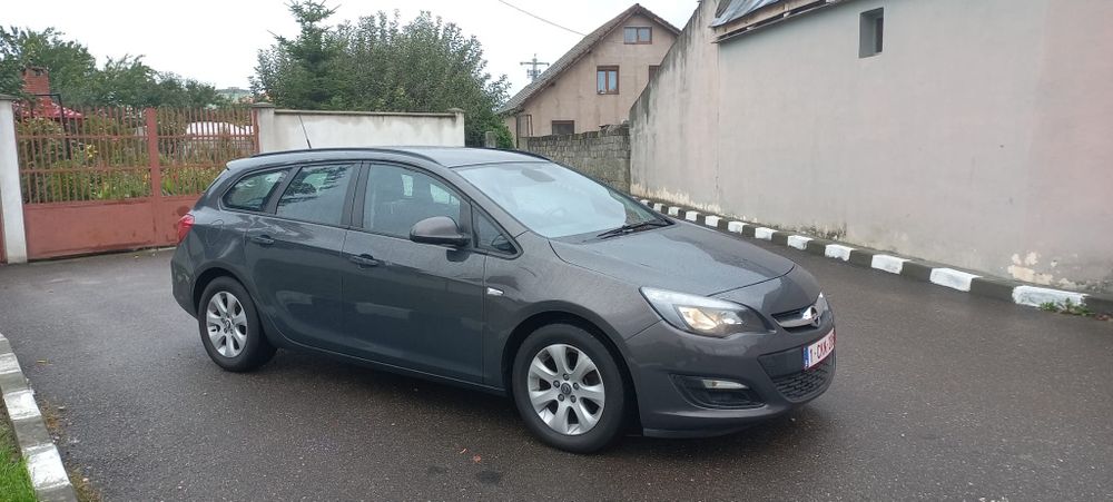 Opel Astra  2014 Euro 5 recent adusa