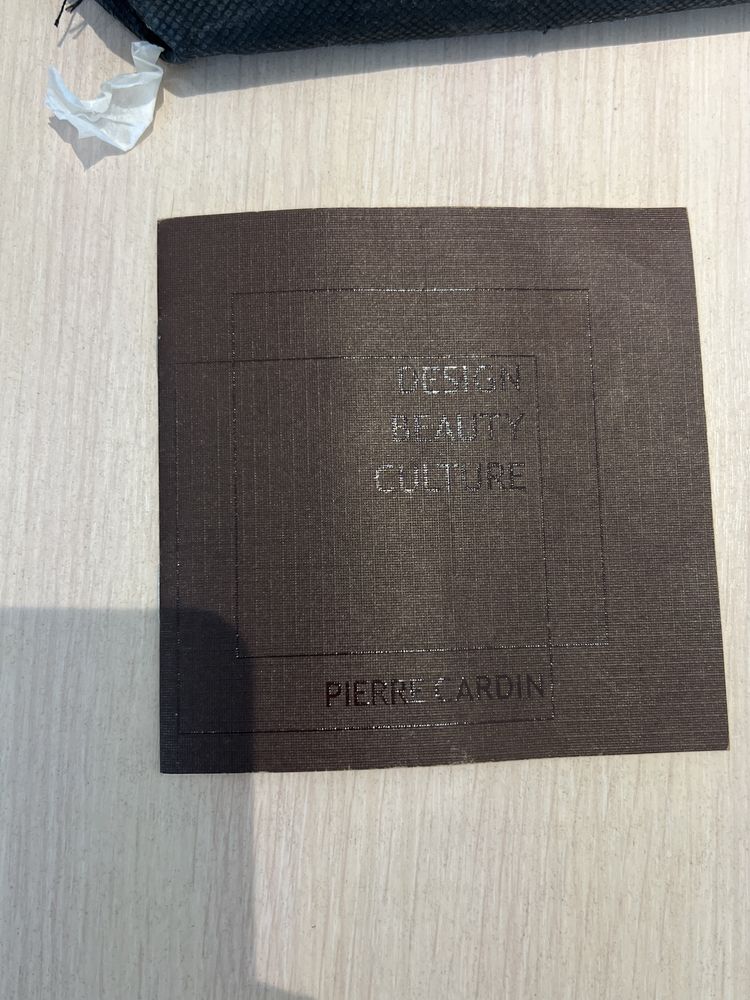 Портфель из крокодильей кожи, Pierre cardin новый, куплен в Дубае.
