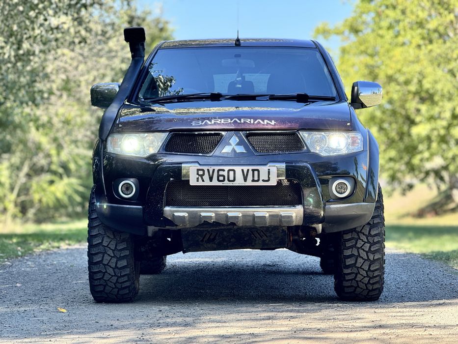 Mitsubishi L200 Barbarian 2011 2.5di-d