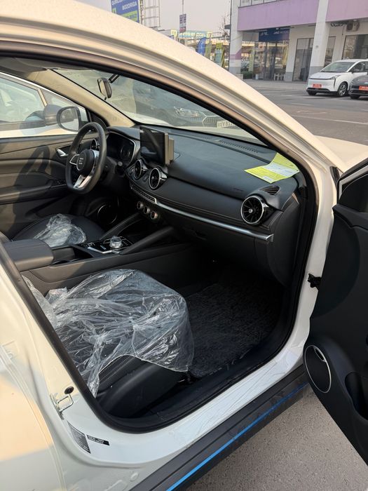 Dong Feng Fengon E-3 Электро