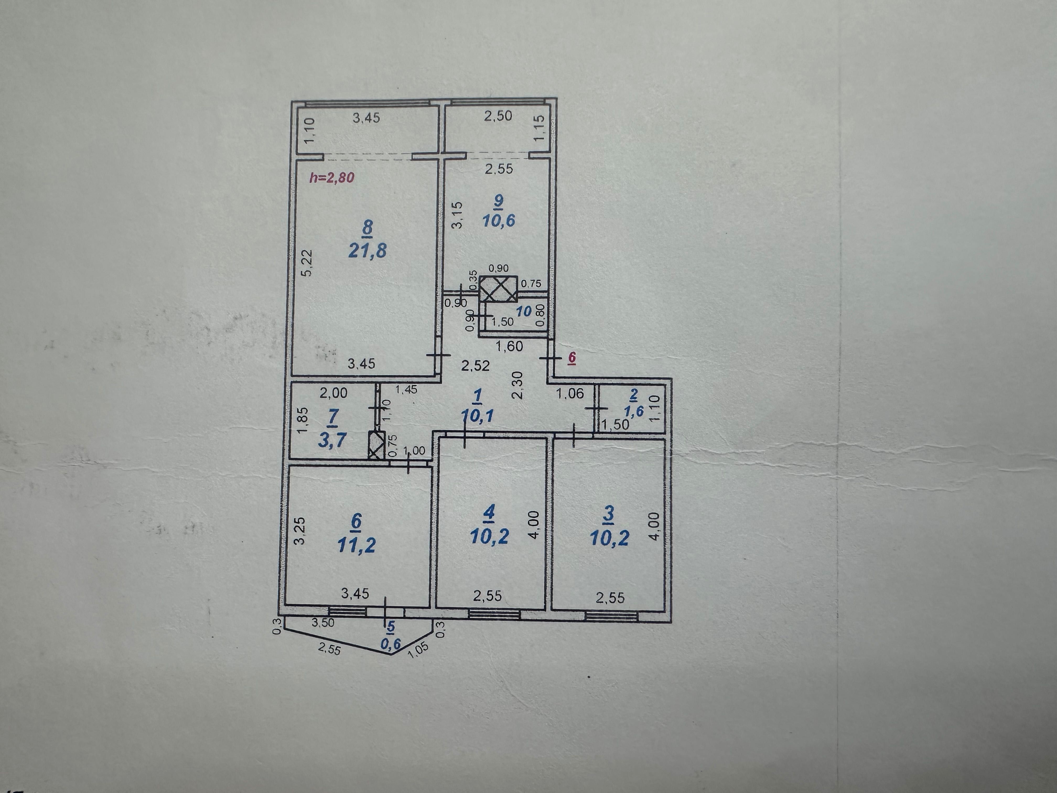 Продаю квартиру, 4 комнаты, 16 мкр