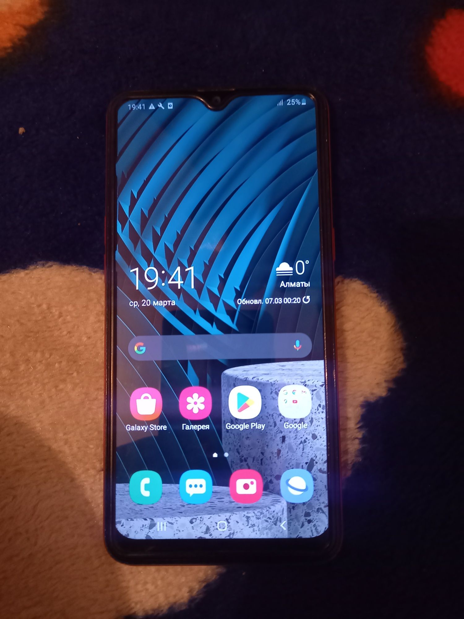 Продам Samsung  A10 S