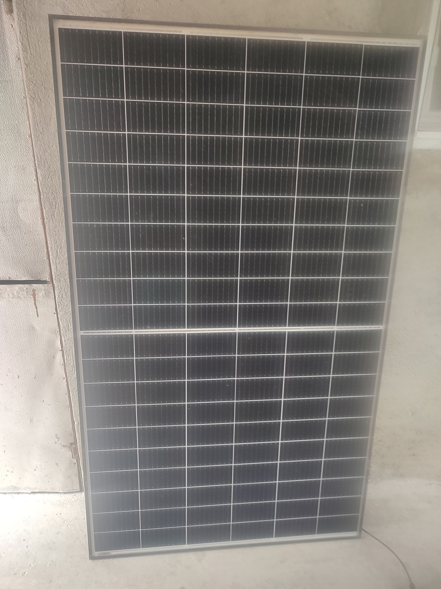 Vînd panouri fotovoltaice folosite 2 ani aduse din Austria