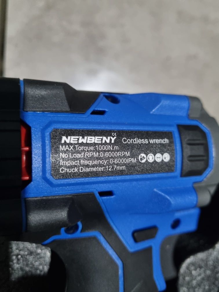 Pistol impact Newbeny 1000nm
incar