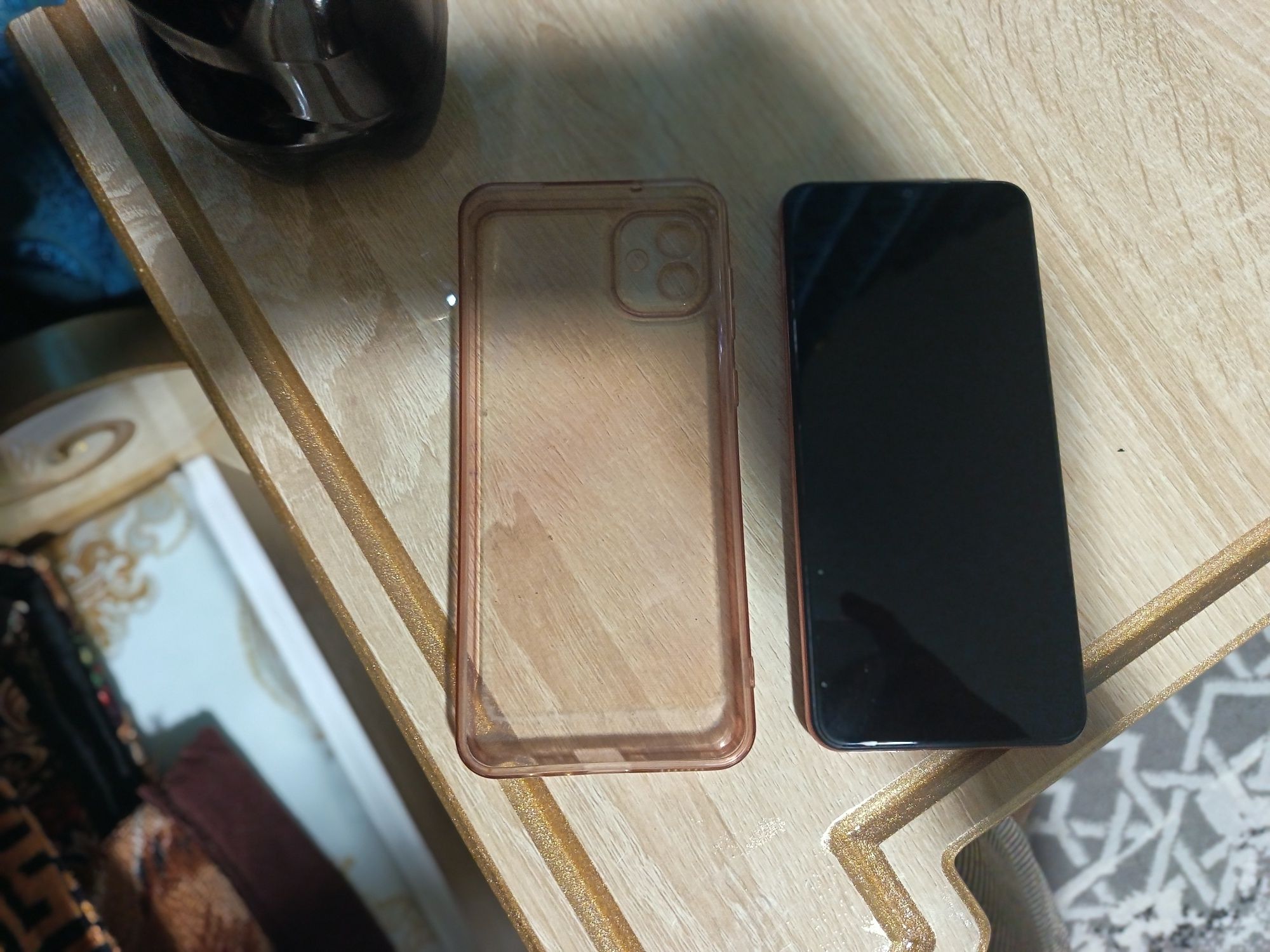 Samsung A04 telefoni ishlashiga garantiya 6 oy ishlatilgan