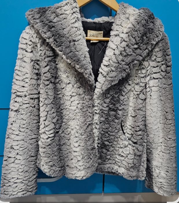Geaca/Jachetă din blană artificială