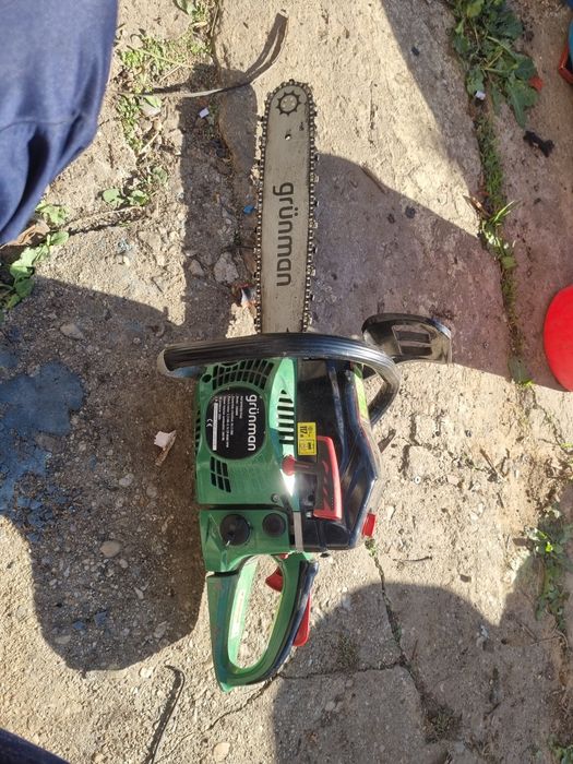 Vând drujba arata inpecabil