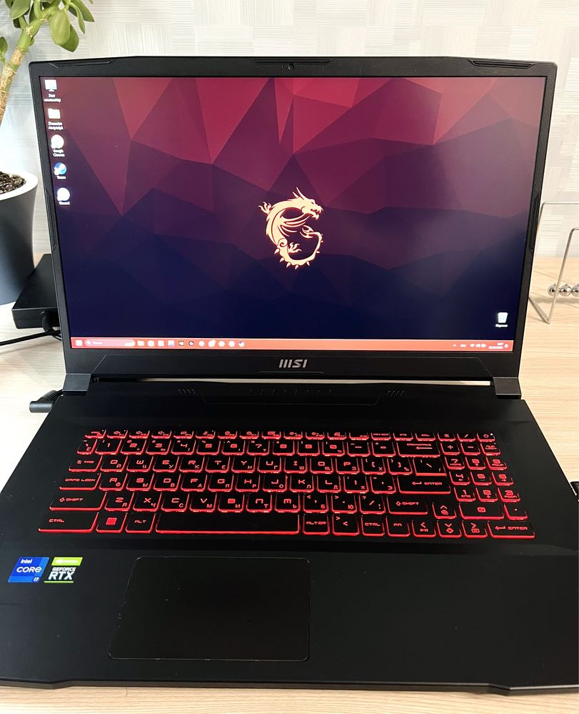 MSI Katana GF76 / RTX 3070 Ti / i7 12700H / 17.3" / Игровой ноутбук