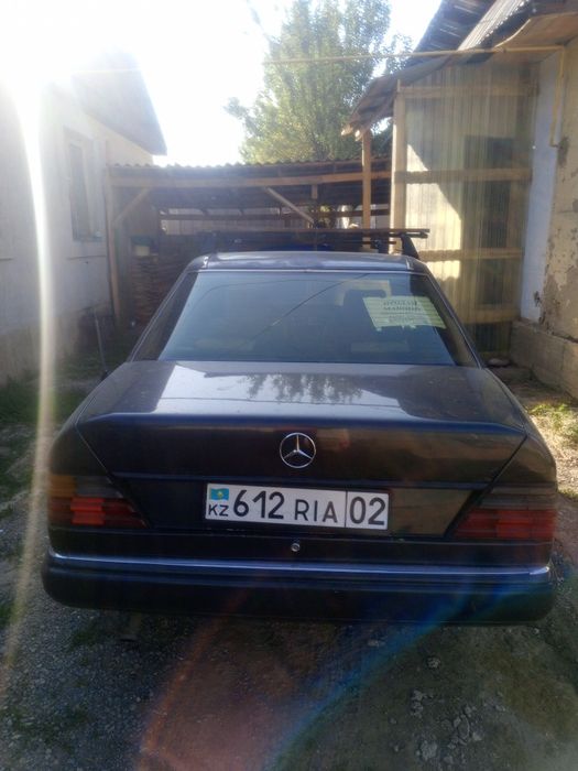 Продам мерседес124