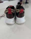 versace chain reaction