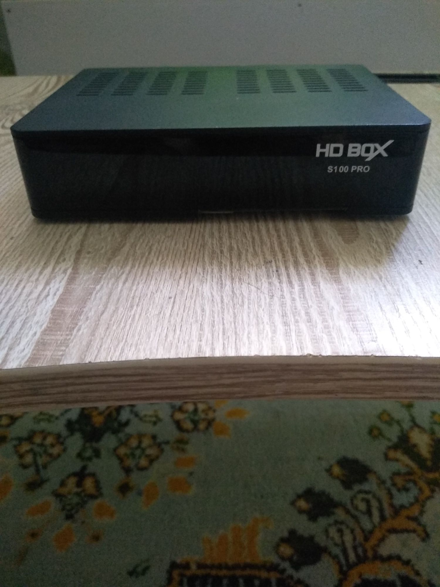 HD BOX S100 pro тюнер