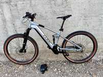 Bicicleta electrica Cube Stereo Race L Bosch CX bat 750 R29” full FOX