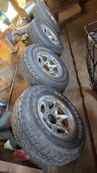 Диски с 8 шинами в комплекте