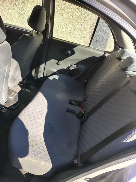 Nissan Micra 2005 - нисък разход , градска икономия!