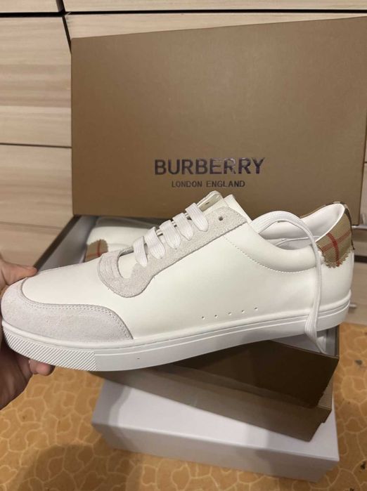 Burberry обувки 45 номер