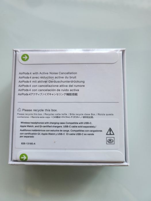 AirPods 4 с Активно Потискане на Шума