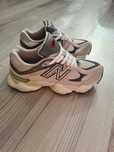 New Balance 9060, marimea 41.5