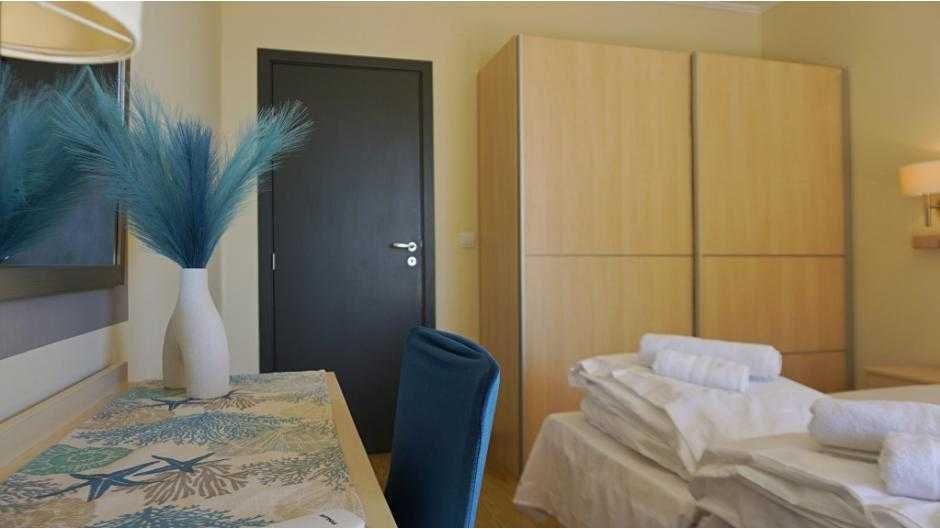 Продава се Двустаен апартамент в Варна, Център - 80 кв.м за 1049 €/кв.м - Снимка #3