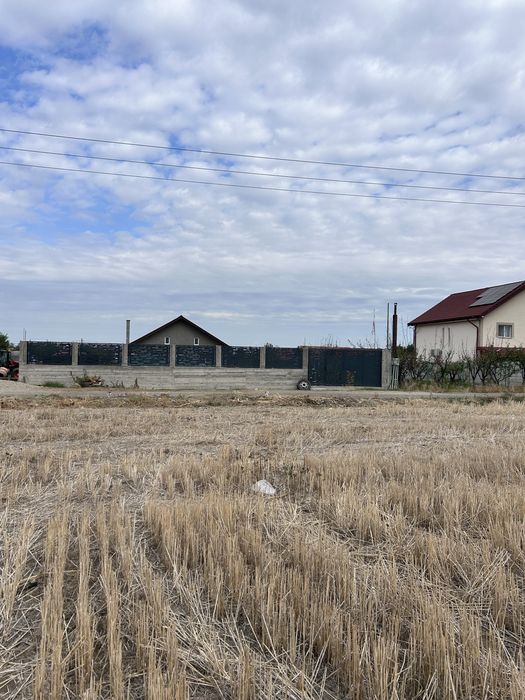 Teren intravilan de vanzare - Carligei Bucovat