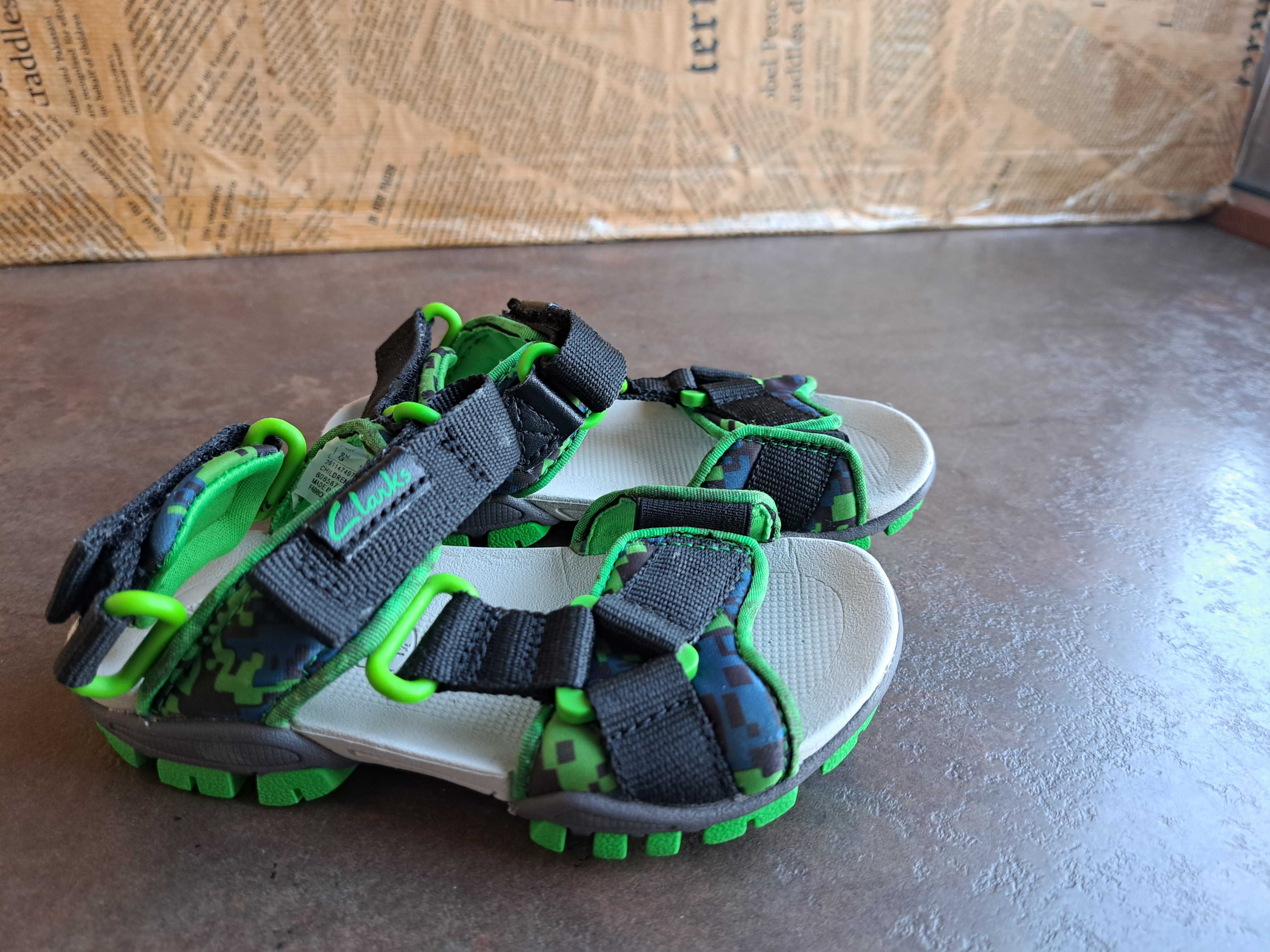 детски сандали,Clarks,летни отворени обувки за момиче,номер26