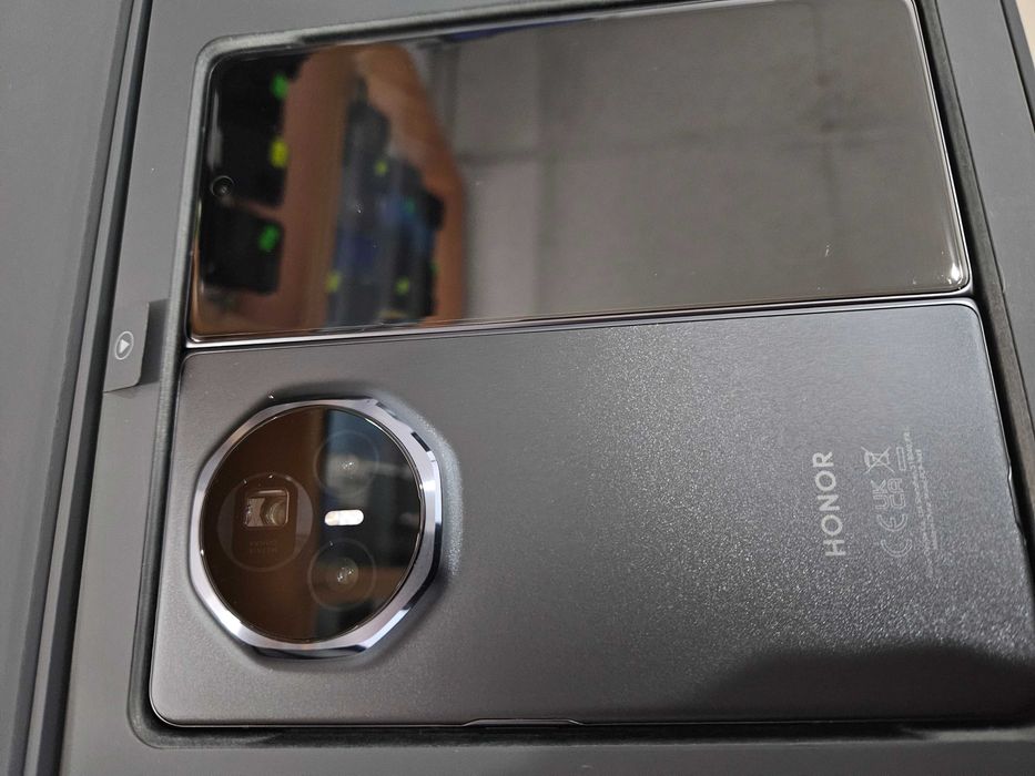 Honor Magic V3 512 Gb nou la cutie.