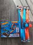 Pista mașinuțe Hot Wheels Double Loop Dash