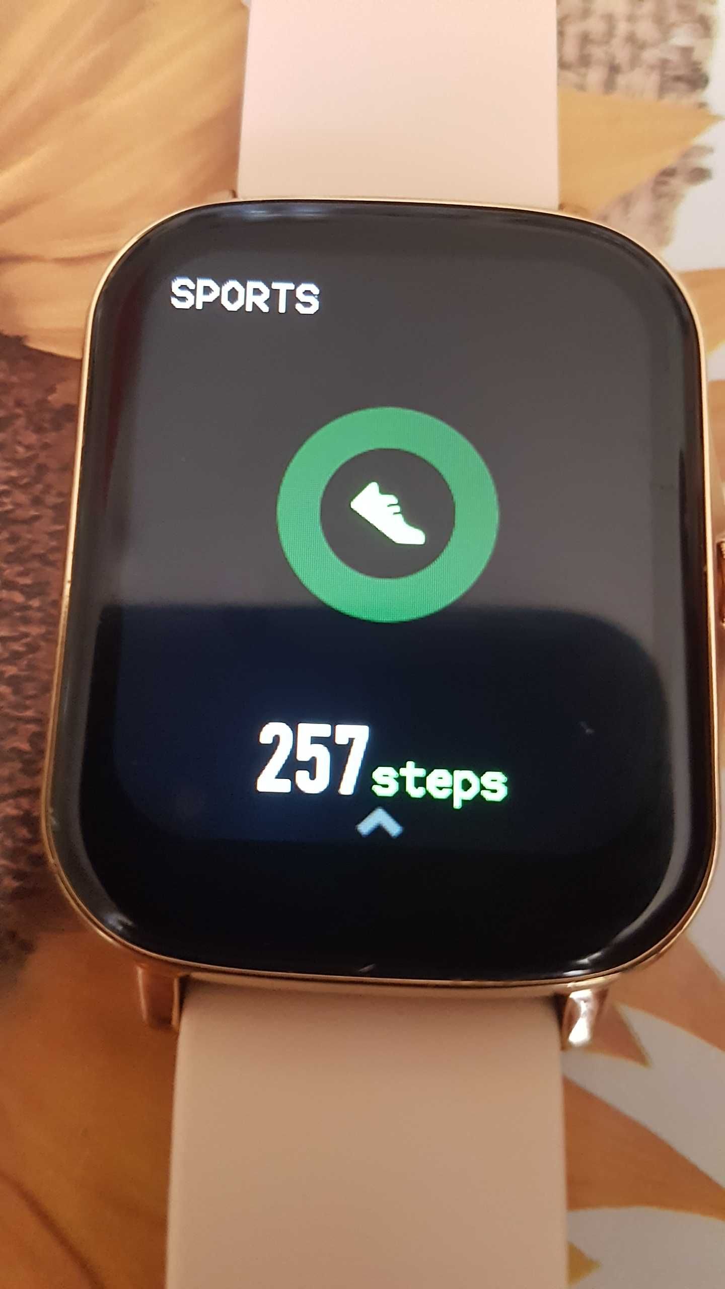 Смарт часовник X Mart модел sm1122G водоустоичив Full Touchscreen