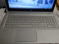 Лаптоп HP Envy .