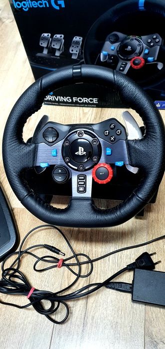 Gaming Volan Logitech G29 Volan+pedal+schimbător+adapter 

Funcționeaz