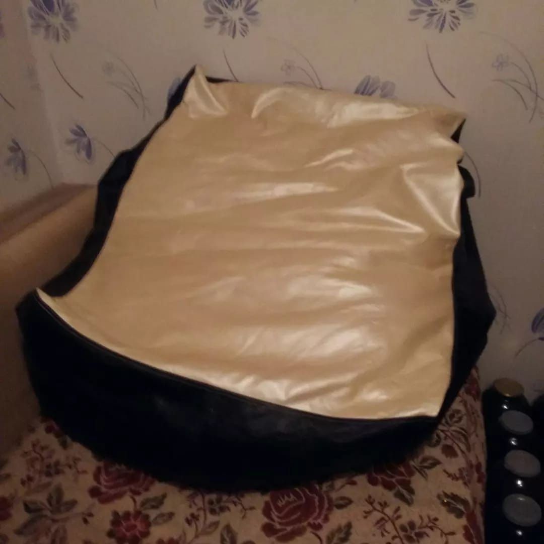 Продам мягкое кресло