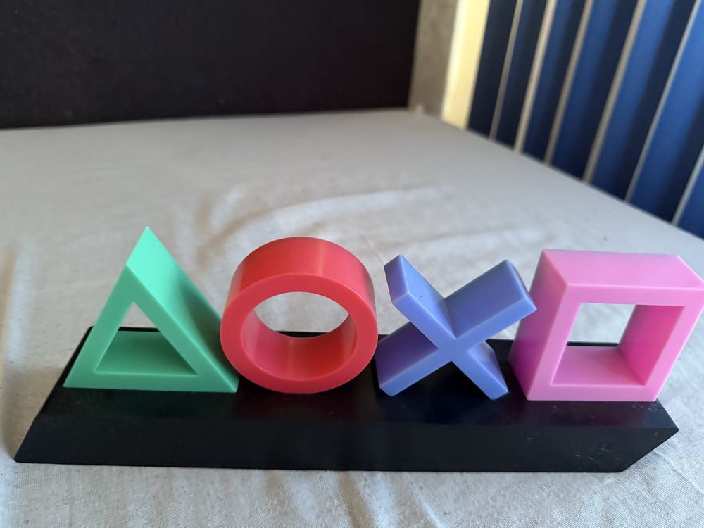 Лампа Playstation закупувана от Technopolis