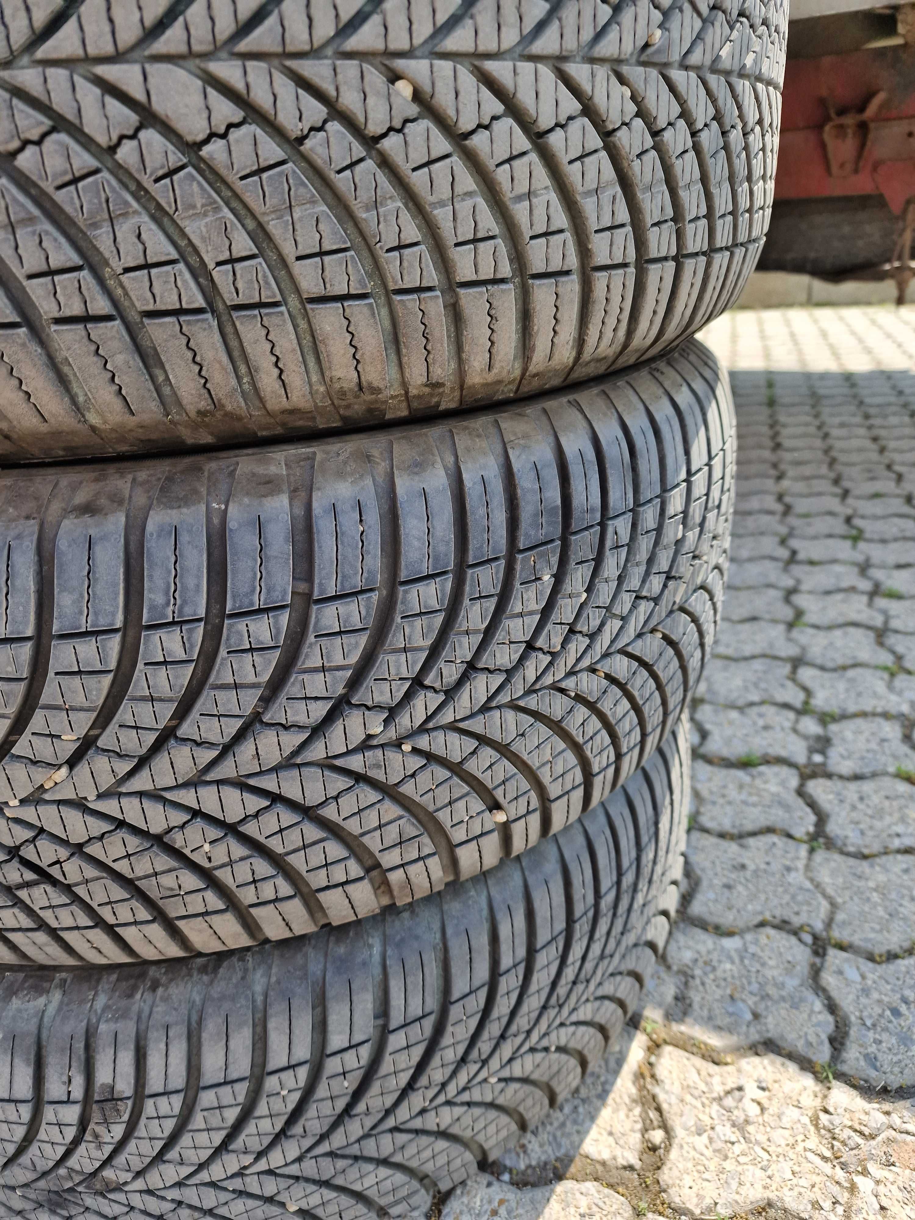 Гуми 4 сезона 225/55/R18 Goodyear Vector 4S Gen 3