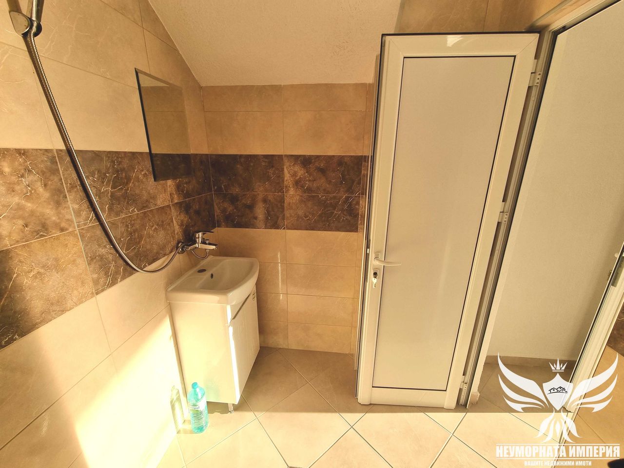 Дава се под наем Офис в Асеновград - 50 кв.м за 305 € - Снимка #10