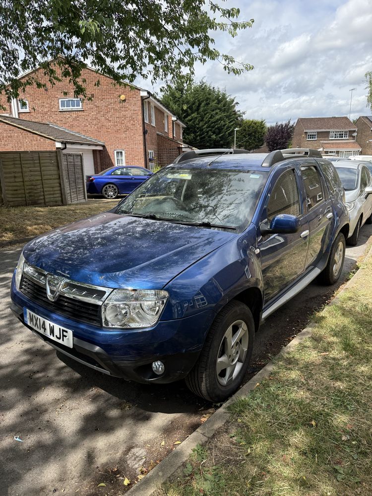 Dacia Duster 4x4 dCI volan pe dreapta