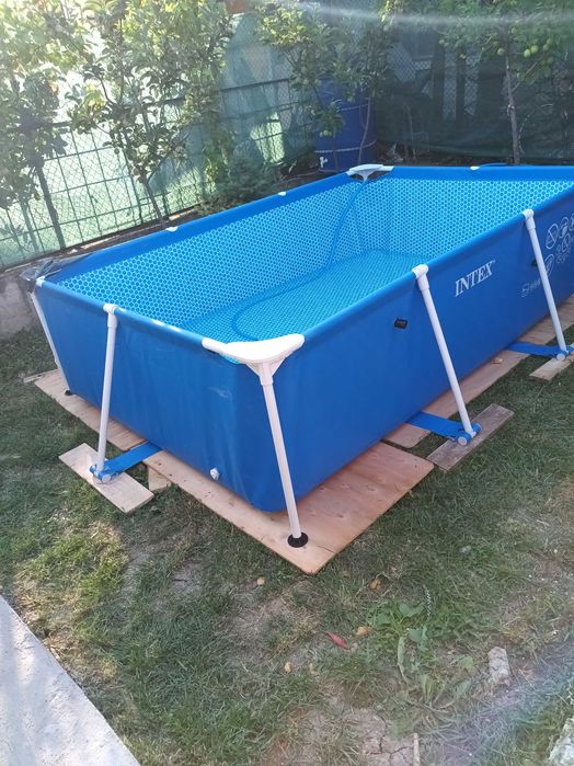 продавам басейн размер 3 х 2  х 80