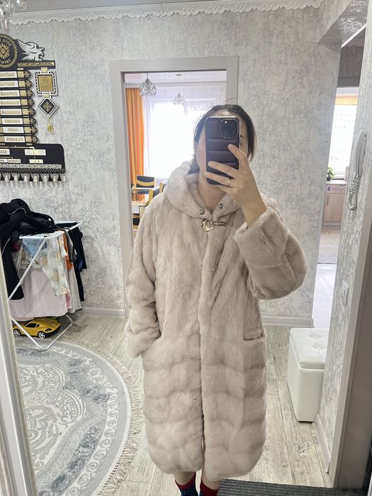 Срочно продам  норковую шубу