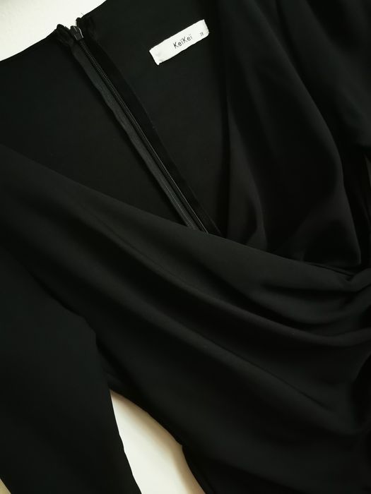 Vând rochie eleganta neagra