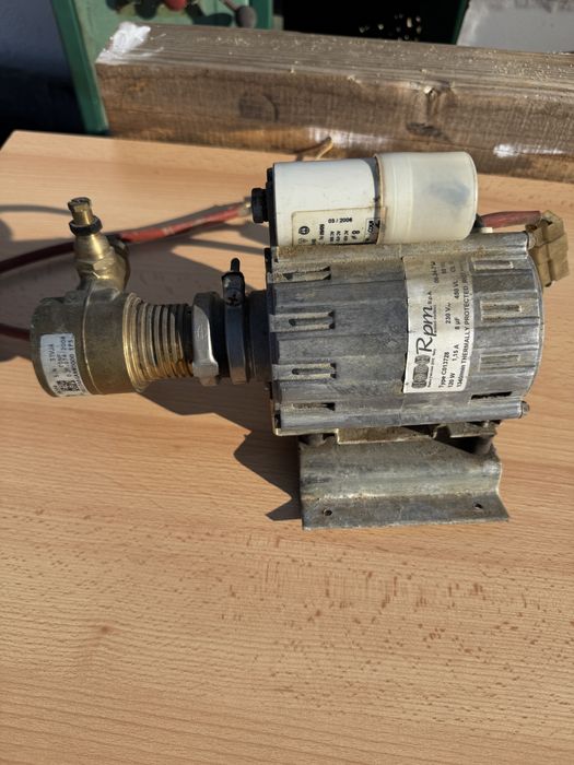 Expresor pompa de apa cu motor la pavoni ecm fiorenzato