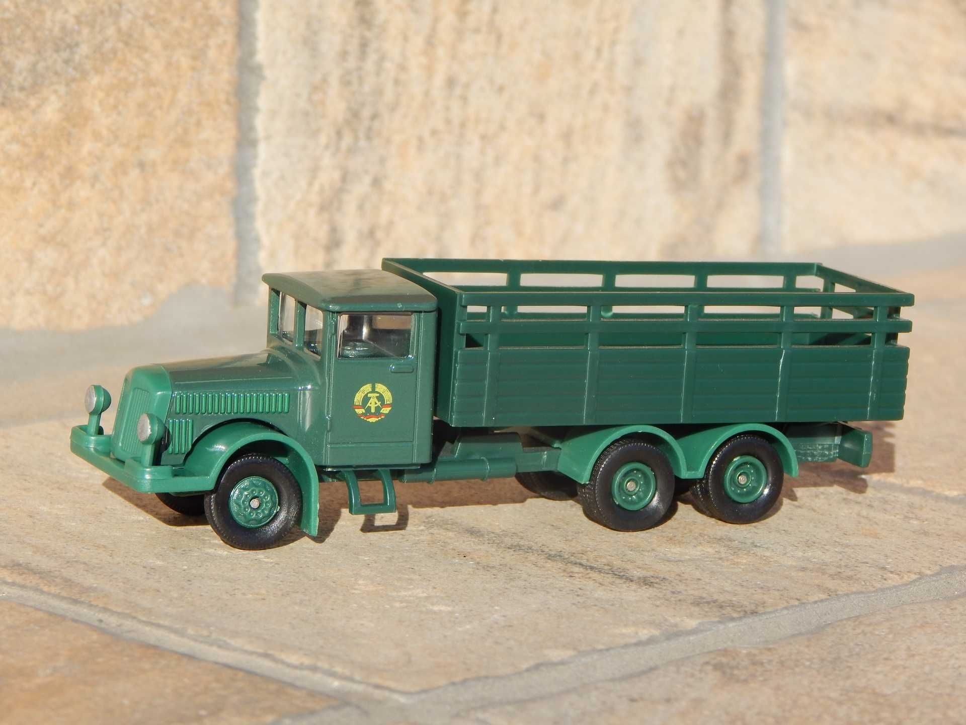 Macheta camion epoca militar german Vomag 4.5 LHG Germania de Est 1:60