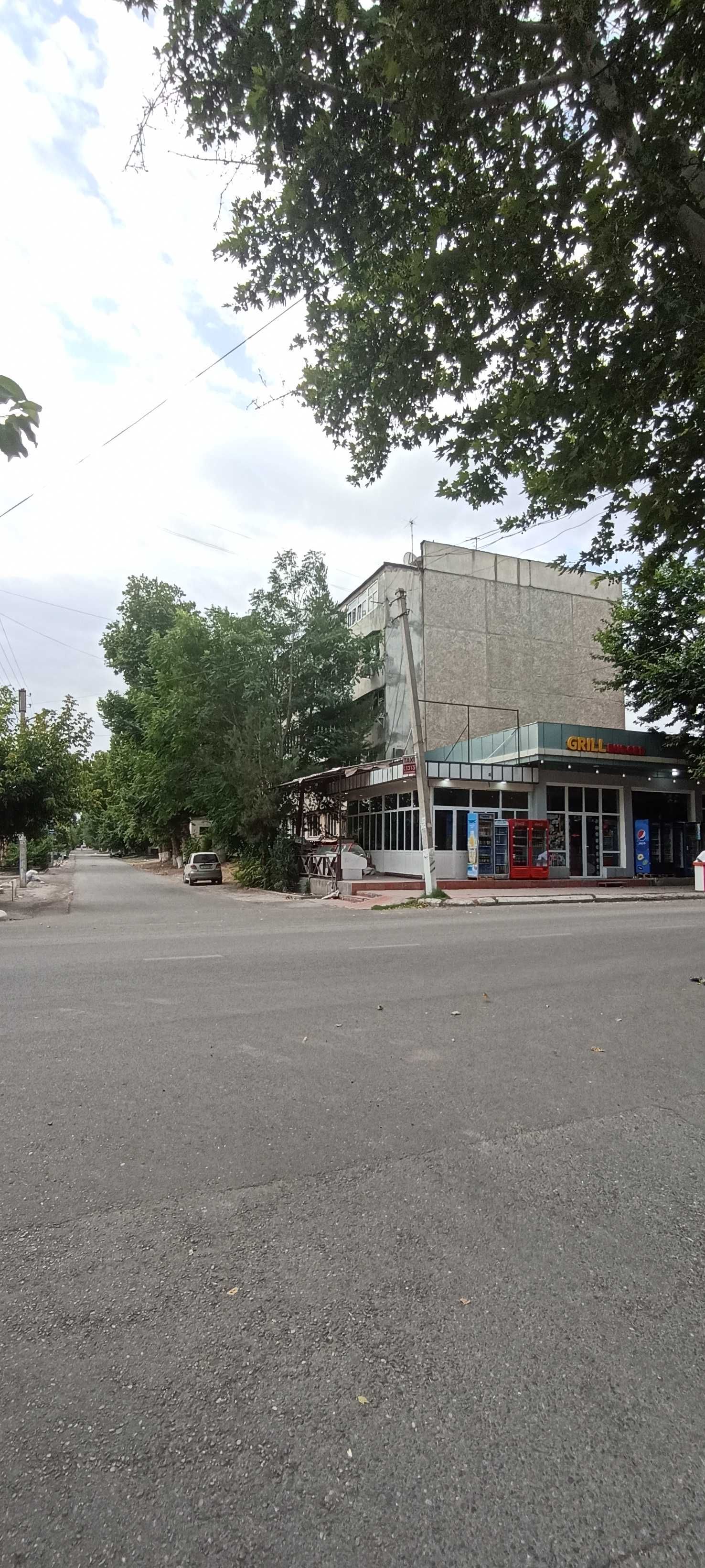 Магазин, хўзмаг ва аптека учун жой ижарага берилади
