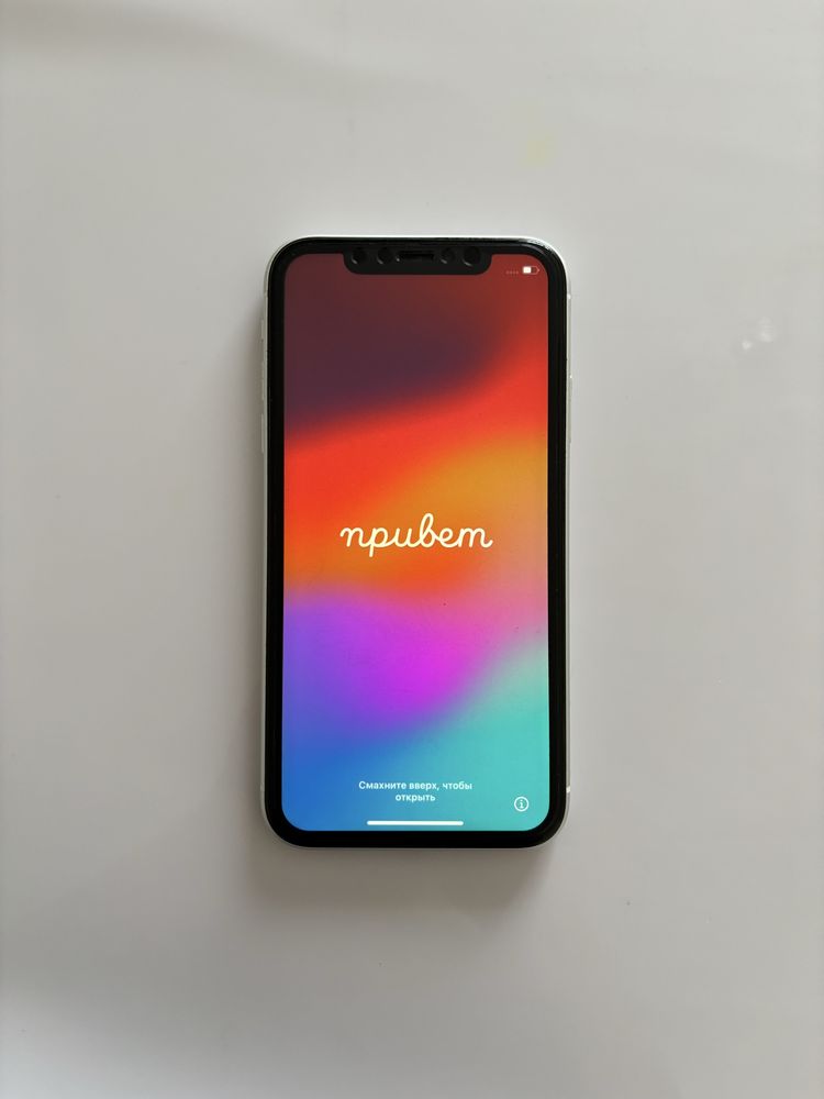 iPhone XR 128 ГБ в отличном состоянии