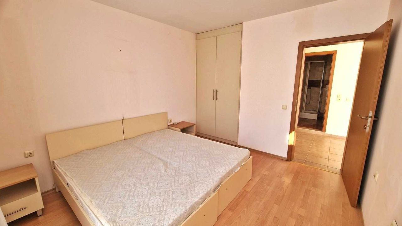 Продава се Двустаен апартамент в к.к. Слънчев бряг - 67 кв.м за 821 €/кв.м - Снимка #6