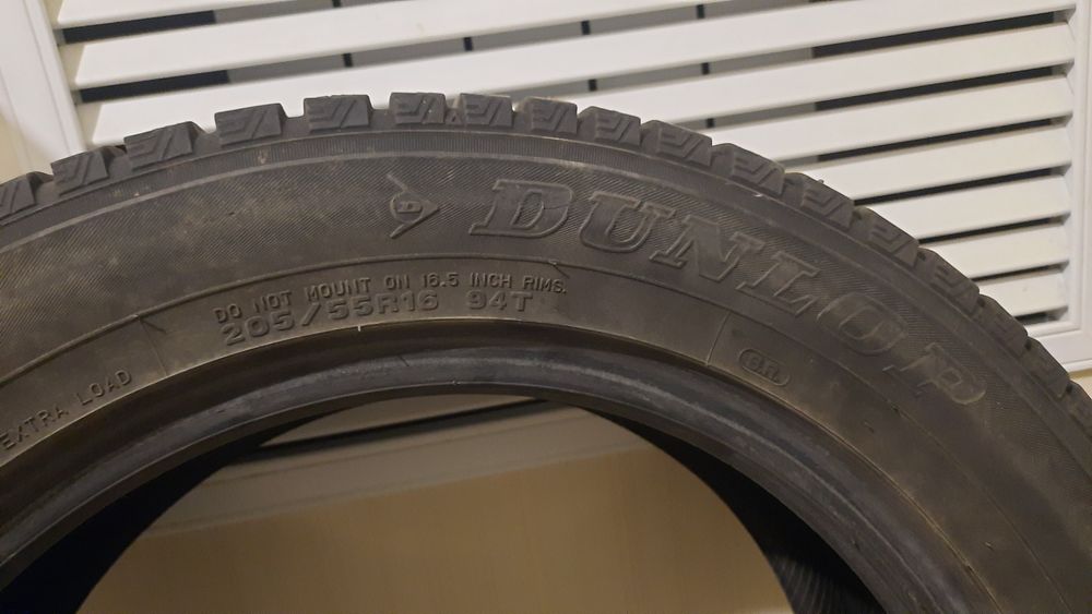 Шины зимние в хорошем состоянии