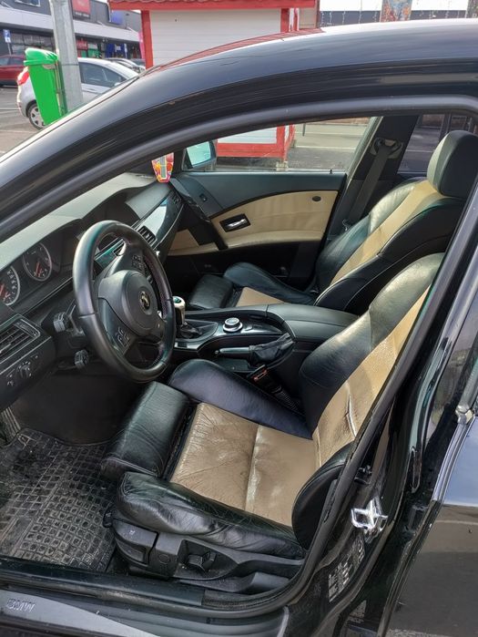 Când BMW seria 5 e60
An fabricație 2005
Motor 2.5 d 177 cp
Pachet M
J