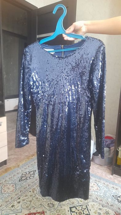 Продам вечерние платья